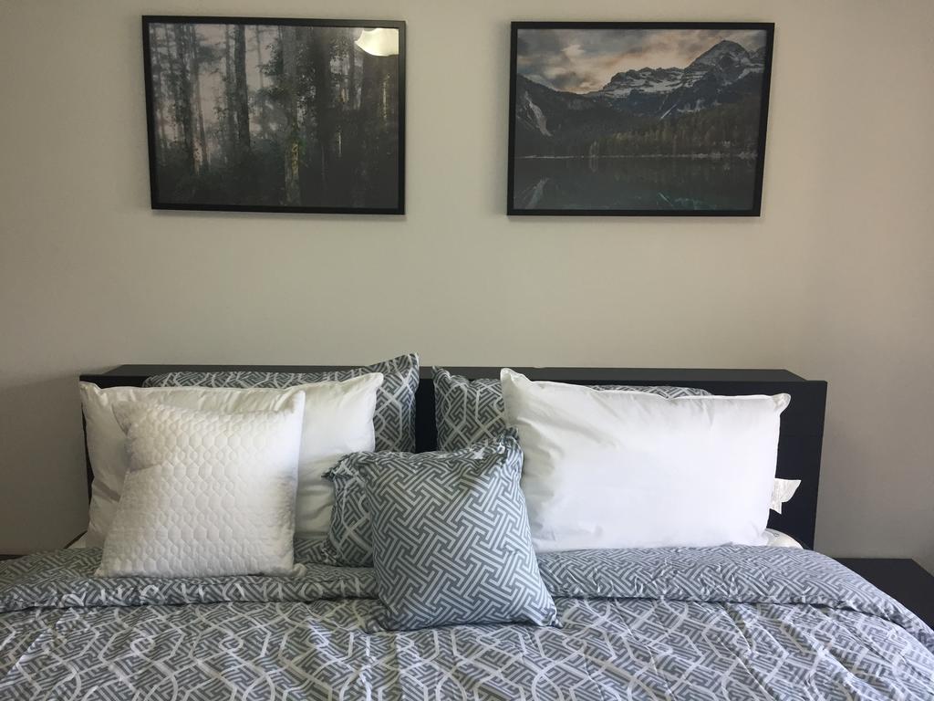 Twelve Oaks By Marquee Appartement Vancouver Buitenkant foto